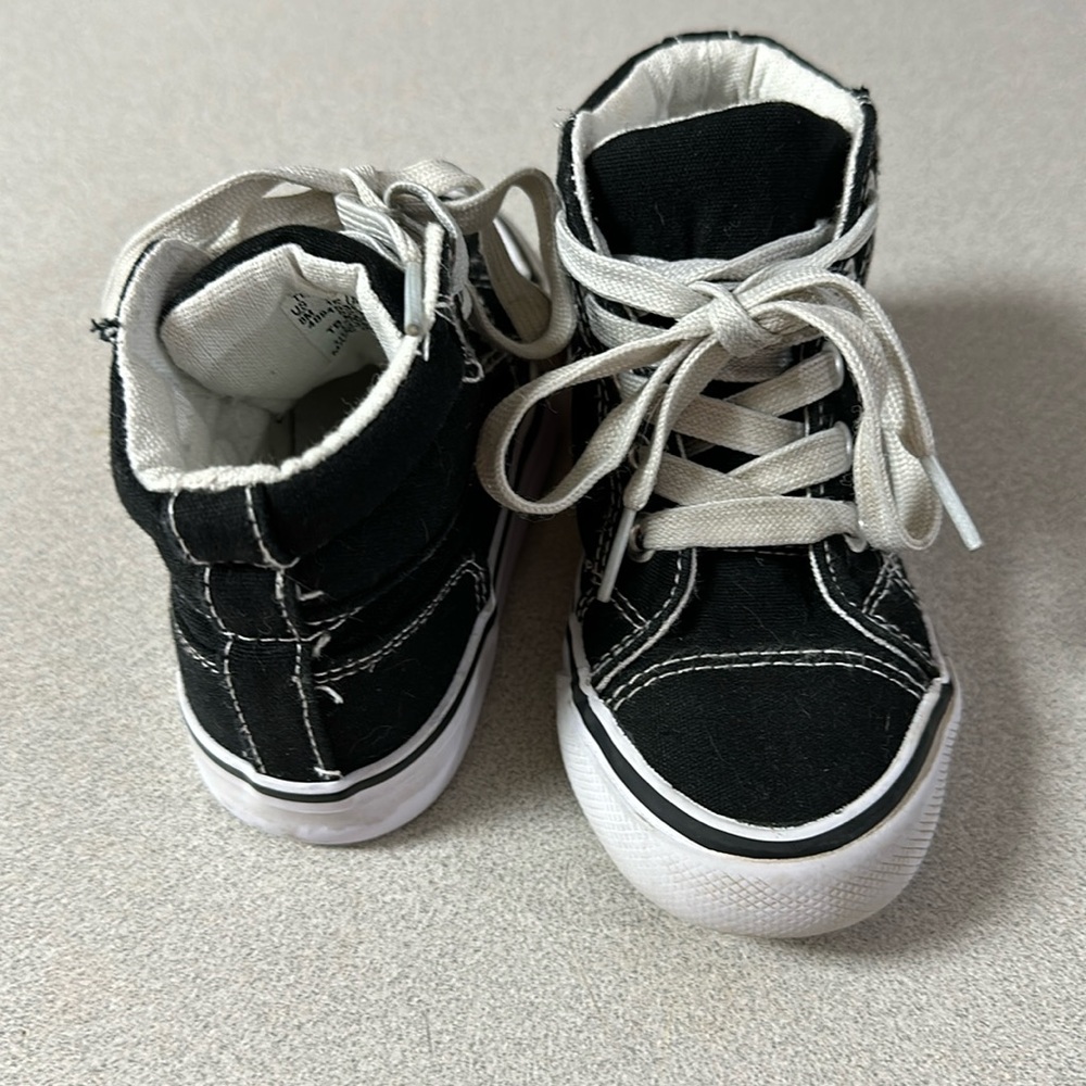 Black hi top shoes toddler